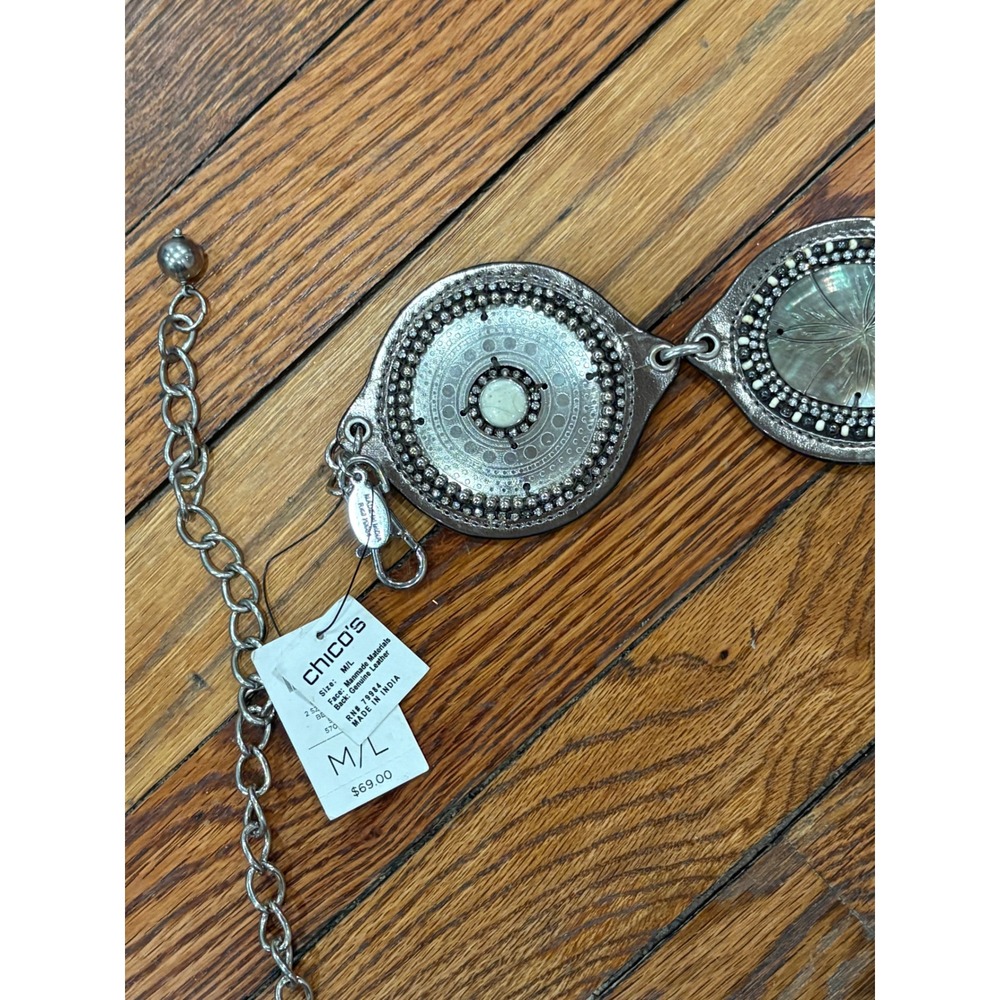 Chico's Genevieve Silver Medallion Chain Belt M/L NWT - Picture 5 of 7